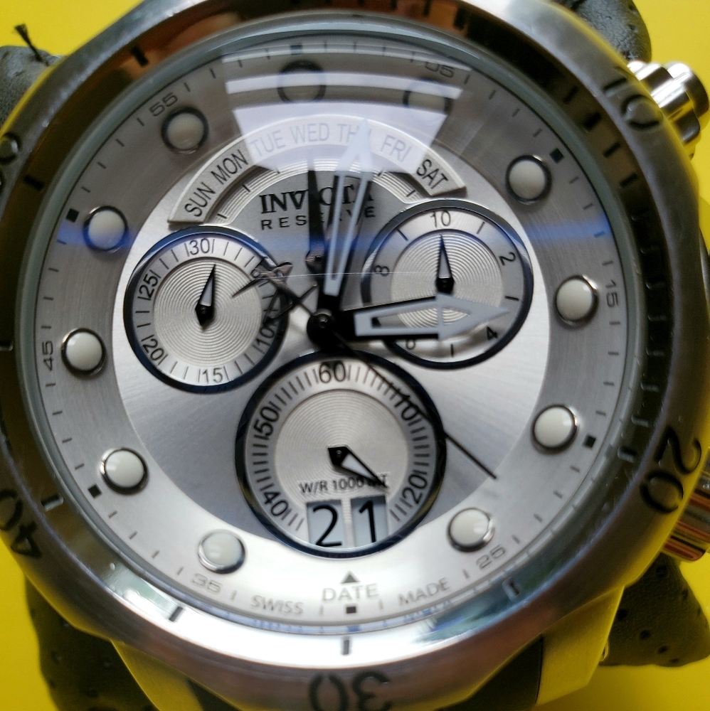 men watch - Picture 10 of 12